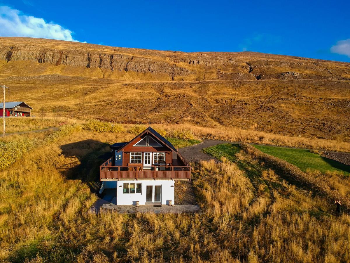 阿克雷里 Vathlahof旅馆 外观 照片